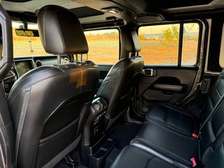 Jeep Wrangler 2019 Unlimited Sahara Overland 2.2D-thumb-35