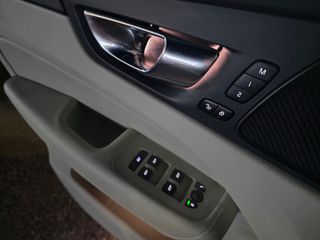 Volvo XC 60 2021 455PS" T8 Recharge"AWD!-PANORAMA Slide-Harman Kardon 19άρες!-thumb-100