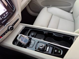 Volvo XC 60 2021 455PS" T8 Recharge"AWD!-PANORAMA Slide-Harman Kardon 19άρες!-thumb-84