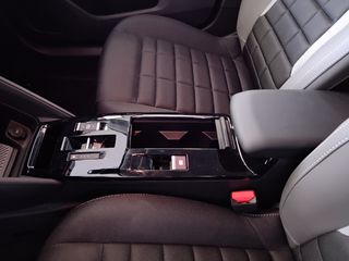 Citroen C4 2026 Hybrid 145hp PLUS TECH PACK-thumb-21