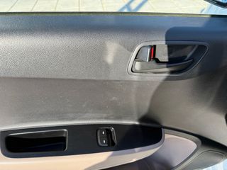 Hyundai i 10 2017 1.0 LPG CLASSIC (LPG)-thumb-23