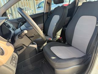 Hyundai i 10 2017 1.0 LPG CLASSIC (LPG)-thumb-25