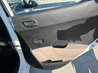 Hyundai i 10 2017 1.0 LPG CLASSIC (LPG)-thumb-32