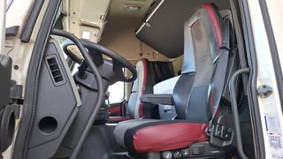 Volvo 2016 FM 420-thumb-35
