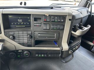 Volvo 2016 FM 420-thumb-13