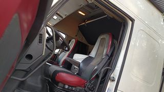 Volvo 2016 FM 420-thumb-18