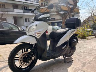 Yamaha Xenter 125 2016-thumb-3
