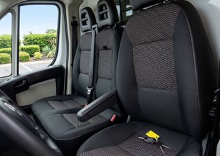 Citroen Jumper 2017 euro 6c-thumb-8