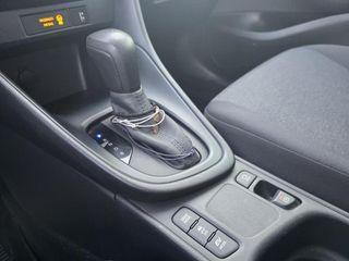 Toyota Yaris 2022-thumb-22