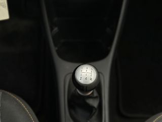 Kia Picanto 2016 1.0 Active-thumb-23