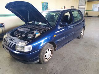 Volkswagen Polo 1999-thumb-1