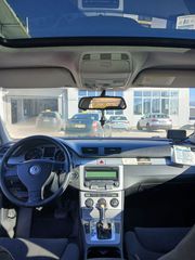 Volkswagen Passat 2009-thumb-6