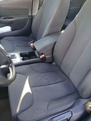 Volkswagen Passat 2009-thumb-8