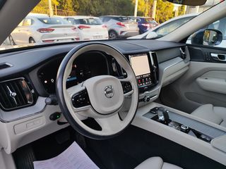 Volvo XC 60 2024 T6 350HP PHEV PLUS BRIGHT AUTO AWD 5D-thumb-16