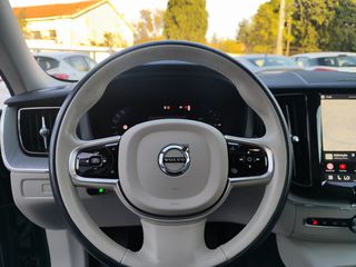 Volvo XC 60 2024 T6 350HP PHEV PLUS BRIGHT AUTO AWD 5D-thumb-17