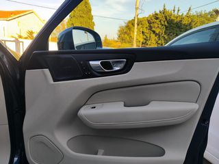 Volvo XC 60 2024 T6 350HP PHEV PLUS BRIGHT AUTO AWD 5D-thumb-28