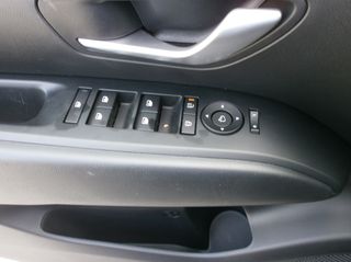 Hyundai Tucson 2026 DISTINCTIVE-thumb-10