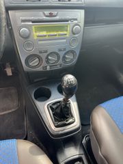 Mazda 2 2004-thumb-24