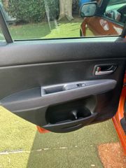 Mazda 2 2004-thumb-30