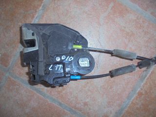 TOYOTA AVENSIS T27 ΚΛΕΙΔΑΡΙΑ ΑΡΙΣΤΕΡΗ ΠΙΣΩ