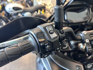Kawasaki Versys 650 2024-thumb-12