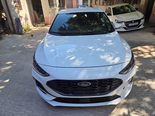 Ford Focus 2023 1.0 ECOBOOST ST-LINE