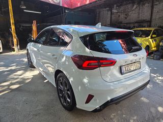 Ford Focus 2023 1.0 ECOBOOST ST-LINE-thumb-17