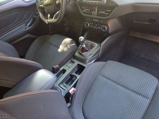 Ford Focus 2023 1.0 ECOBOOST ST-LINE-thumb-34