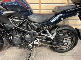 Benelli TRK 502 2023-thumb-16