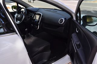 Renault Clio 2016 1500cc Duel Clima Camera-thumb-19