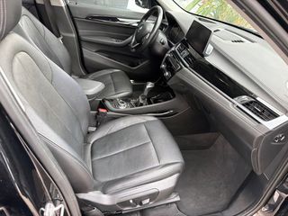 Bmw X1 2022 PLUG IN 4X4 AYTOMATO PANORAMA ΔΕΡΜA X-LINE-thumb-1