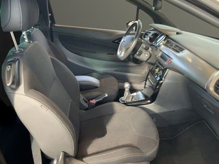 DS DS3 2016 1.2cc PureTech 82hp SoChic (Navi)-thumb-4