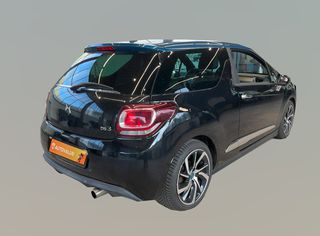 DS DS3 2016 1.2cc PureTech 82hp SoChic (Navi)-thumb-2