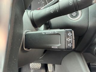 Renault Captur 2020 1.5 DCI ENERGY INTENS AUTOMATIC BI-COLOR-thumb-62