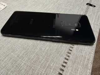 Samsung Galaxy s9 plus-thumb-7