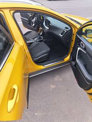 Kia XCeed 2020 Launch Edition II-thumb-6