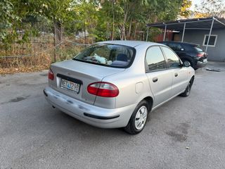 Daewoo Lanos 2002-thumb-4