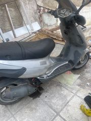 Piaggio FLY 150 4T 2000 M21-thumb-1