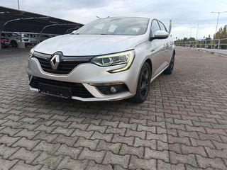 Renault Megane 2018 '' ATRAKARISTO''ABAFO''FULL EXTRA-thumb-1