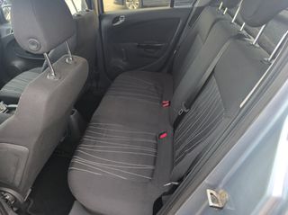 Opel Corsa 2009-thumb-8
