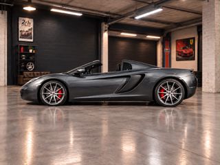 McLaren MP4-12C 2014 Spider (624 PS)  Collector’s Condition-thumb-2