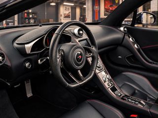 McLaren MP4-12C 2014 Spider (624 PS)  Collector’s Condition-thumb-6