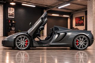 McLaren MP4-12C 2014 Spider (624 PS)  Collector’s Condition-thumb-18