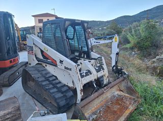 Φορτωτάκι Bobcat 2003 T200-thumb-1