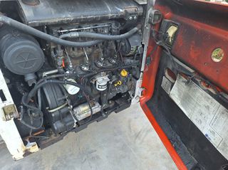 Φορτωτάκι Bobcat 2003 T200-thumb-6
