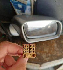ΚΑΘΡΕΠΤΗΣ ΗΛΕΚΤΡΙΚΟΣ ΔΕΞΙΟΣ VW POLO 9N 2001-2005 ΣΥΝΟΔΗΓΟΥ