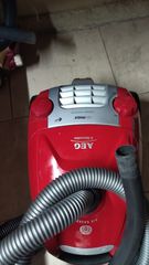 Ηλεκτρική σκούπα AEG 1250 WATT