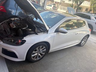 Volkswagen Scirocco 2011-thumb-3