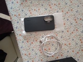 Poco F7 12/512-thumb-10