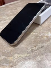 Πωλείται Ihpone 16 pro max!!!!-thumb-4